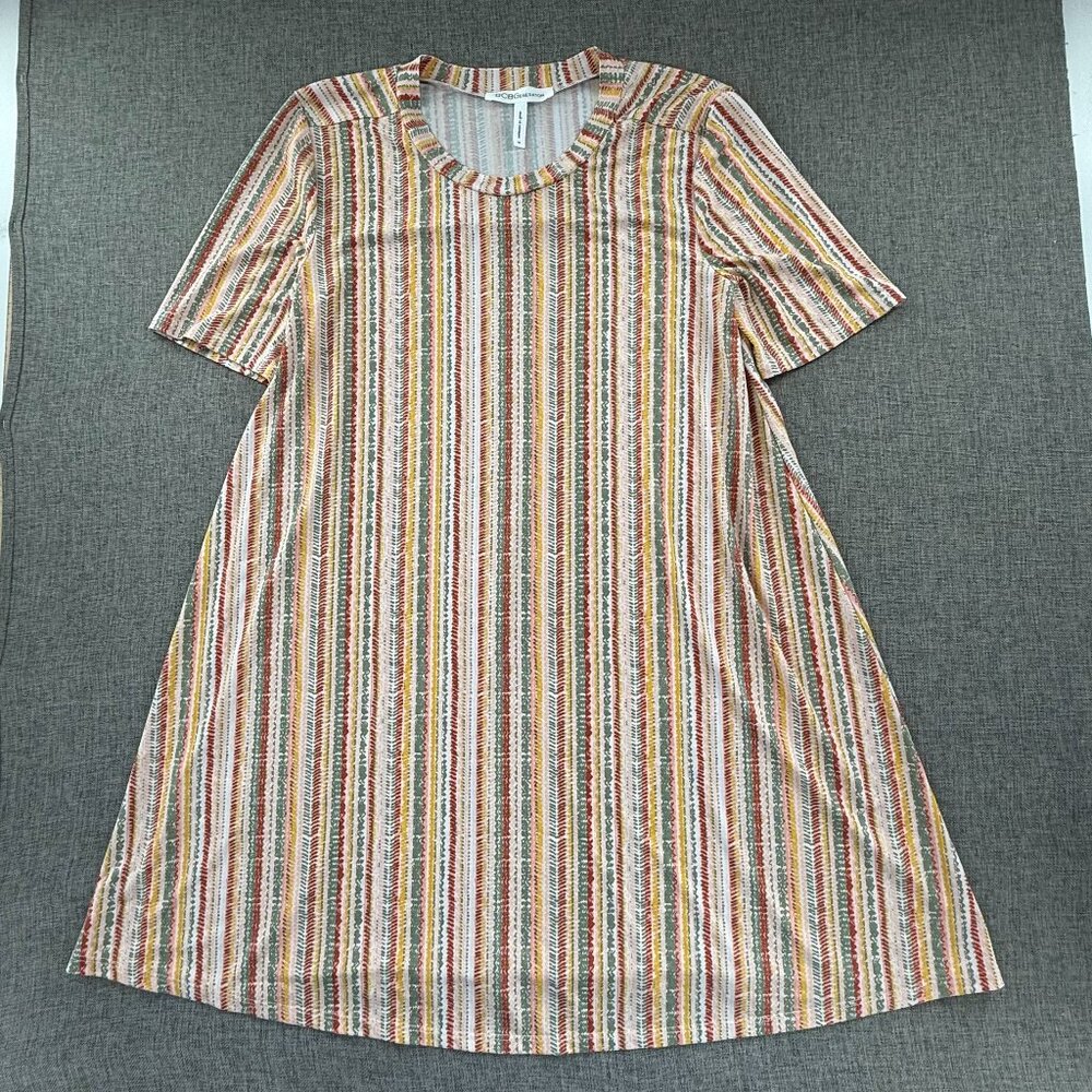 BCBGeneration Shirt Dress Striped‎ Medium Round neck Short Sleeve Relaxed Fit